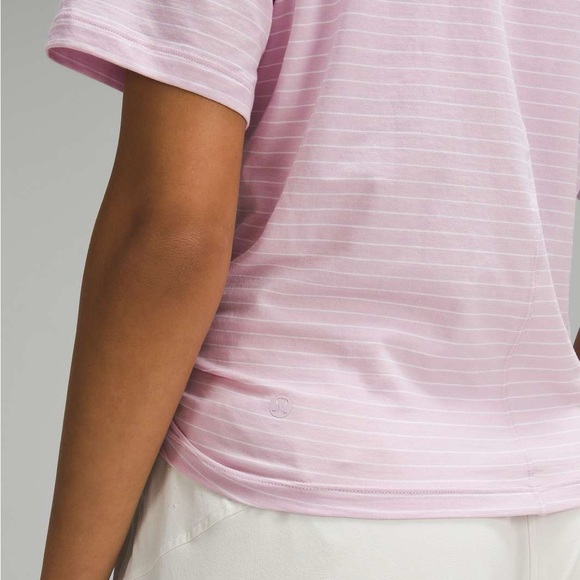 EUC Lululemon Crescent T-Shirt - Picture 4 of 6